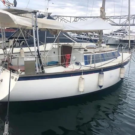 Precioso Barco A 25 Min De * Barcelona